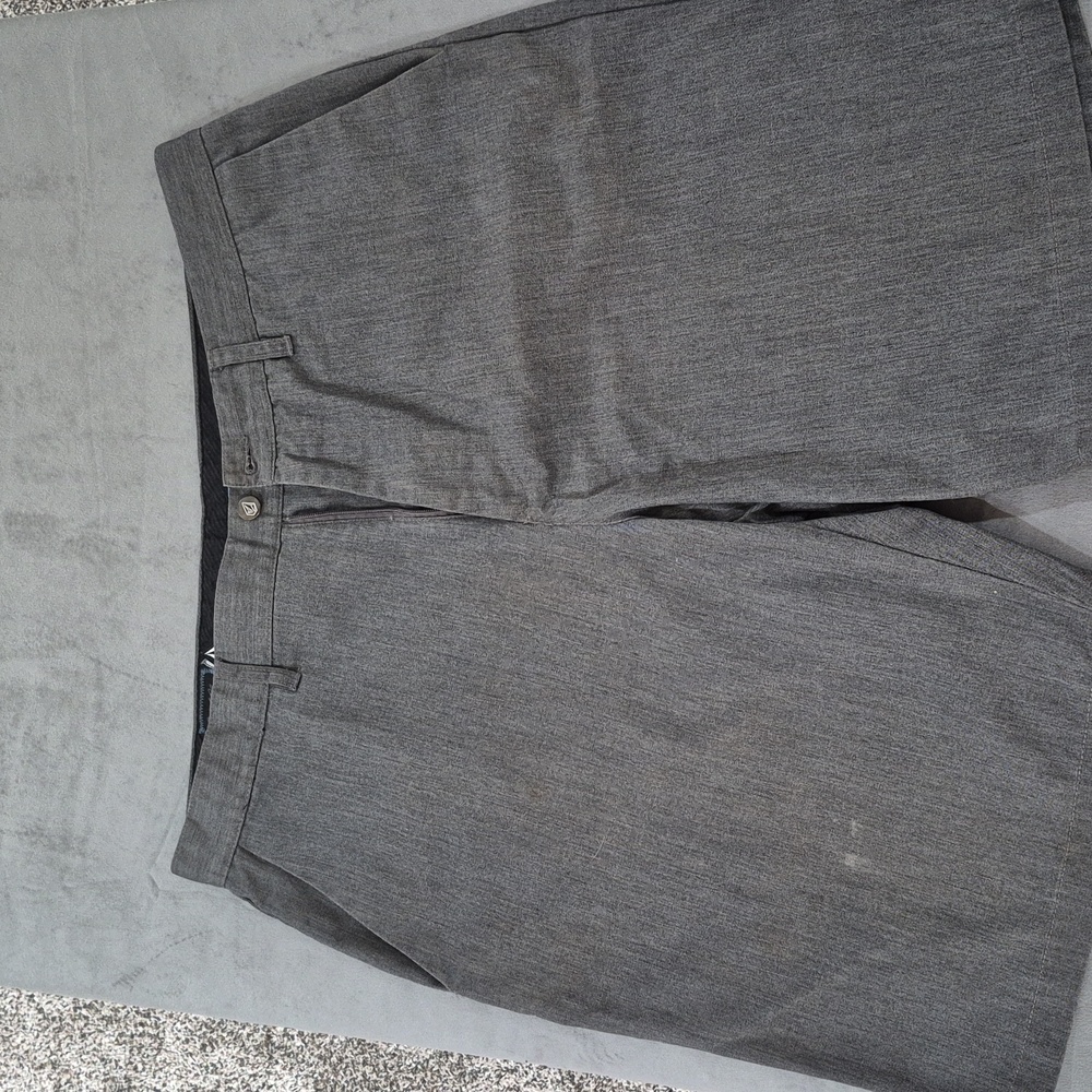 Volcom shorts